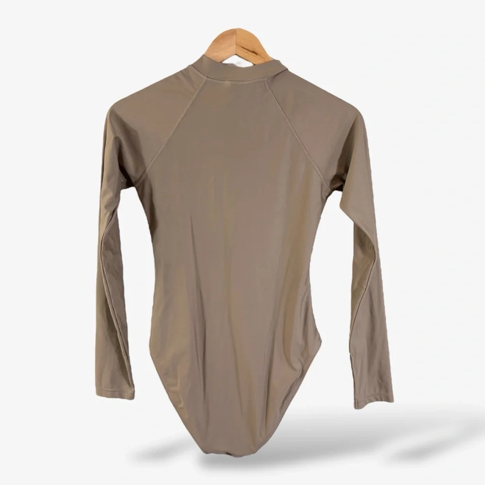 Madewell Second Wave Rash Guard One Piece Swimsuit Size S Tan (Castle Rock) - Picture 9 of 12